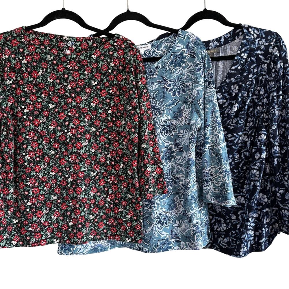 Set of 3 Knit Floral Long Sleeve & 3/4 Sleeve Shirts Style & Co, Emily Daniels